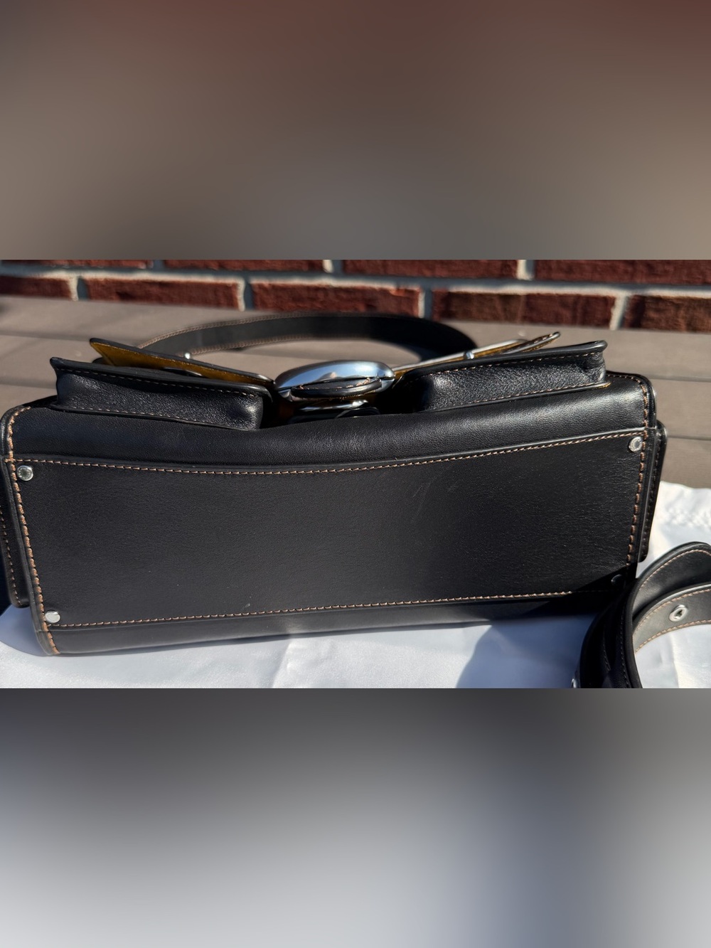 Coach Cargo Turnlock Tabby Black - Picture 5 of 8